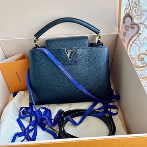 💗SOLD💗Louis Vuitton Capucines BB Noir/Black Ghw